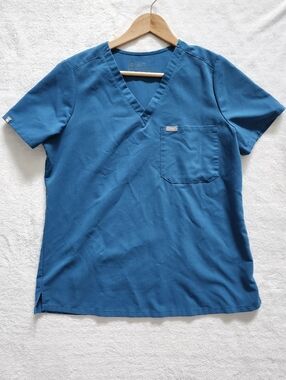FIGS Women's Medium Scrub Top Alps Blue Healthcare Medical Uniform